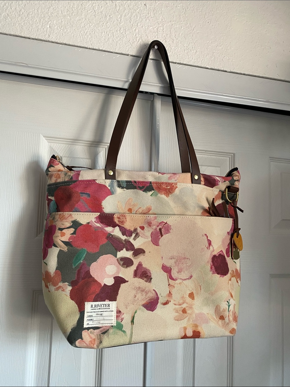 🌼 NWOT R. Riveter Floral Shoulder Bag Purse